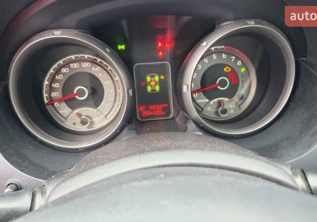 Белый Мицубиси Паджеро, объемом двигателя 3.5 л и пробегом 232 тыс. км за 14700 $, фото 12 на Automoto.ua