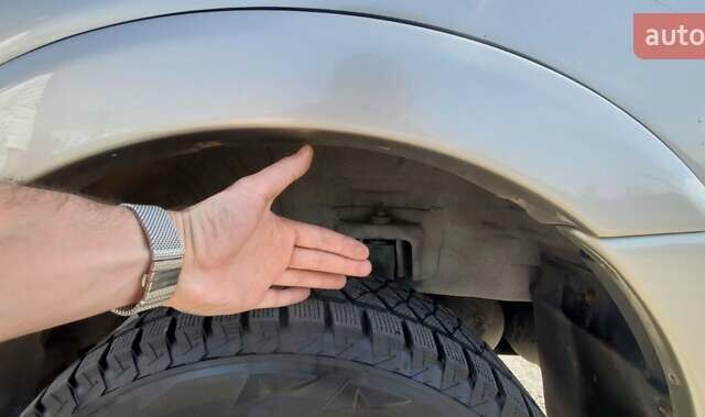 Бежевий Міцубісі Паджеро, об'ємом двигуна 2.97 л та пробігом 187 тис. км за 12900 $, фото 4 на Automoto.ua