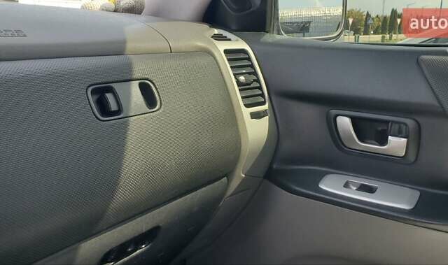 Бежевий Міцубісі Паджеро, об'ємом двигуна 2.97 л та пробігом 187 тис. км за 12900 $, фото 9 на Automoto.ua