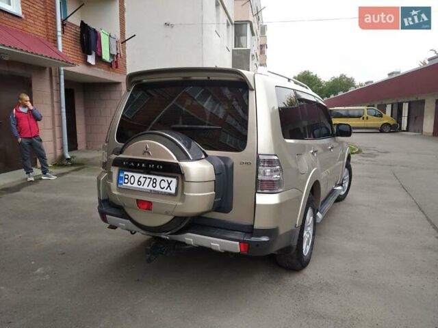 Бежевий Міцубісі Паджеро, об'ємом двигуна 3.2 л та пробігом 245 тис. км за 15300 $, фото 27 на Automoto.ua