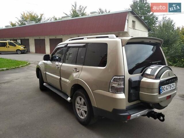 Бежевий Міцубісі Паджеро, об'ємом двигуна 3.2 л та пробігом 245 тис. км за 15300 $, фото 63 на Automoto.ua