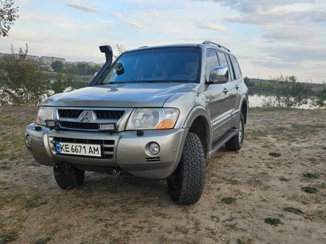 Мицубиси Паджеро 2007 в Кривом Роге на Automoto.ua Бежевый Мицубиси Паджеро, объемом двигателя 3 л и пробегом 217 тыс. км за 8300 $, фото 1 на Automoto.ua