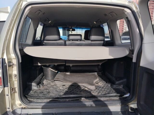 Бежевый Мицубиси Паджеро, объемом двигателя 0 л и пробегом 167 тыс. км за 11700 $, фото 14 на Automoto.ua