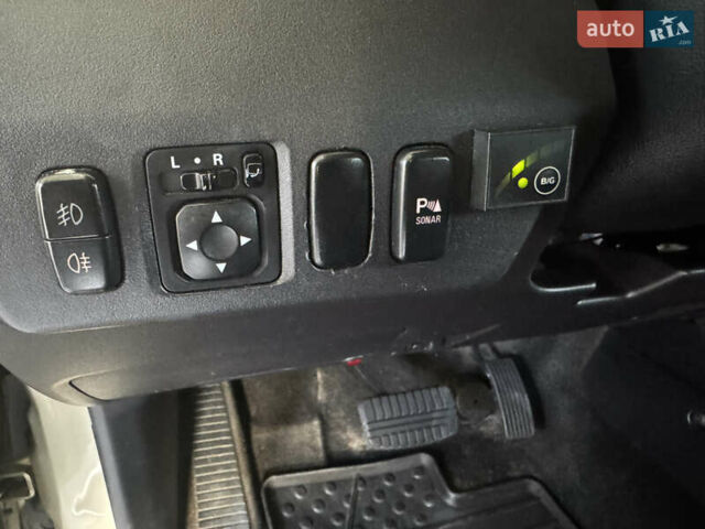 Бежевий Міцубісі Паджеро, об'ємом двигуна 3 л та пробігом 164 тис. км за 15200 $, фото 10 на Automoto.ua