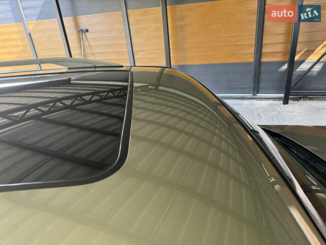 Бежевий Міцубісі Паджеро, об'ємом двигуна 3 л та пробігом 164 тис. км за 15200 $, фото 24 на Automoto.ua