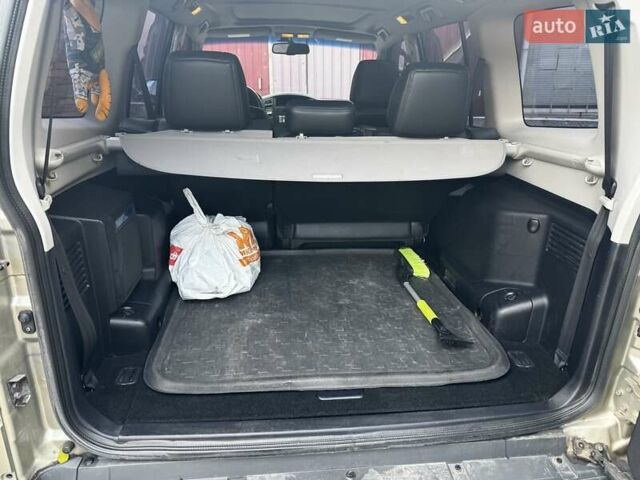 Бежевый Мицубиси Паджеро, объемом двигателя 2.97 л и пробегом 160 тыс. км за 12150 $, фото 16 на Automoto.ua