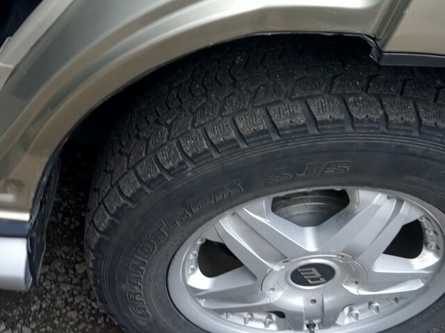 Бежевий Міцубісі Паджеро, об'ємом двигуна 3.2 л та пробігом 187 тис. км за 14200 $, фото 14 на Automoto.ua