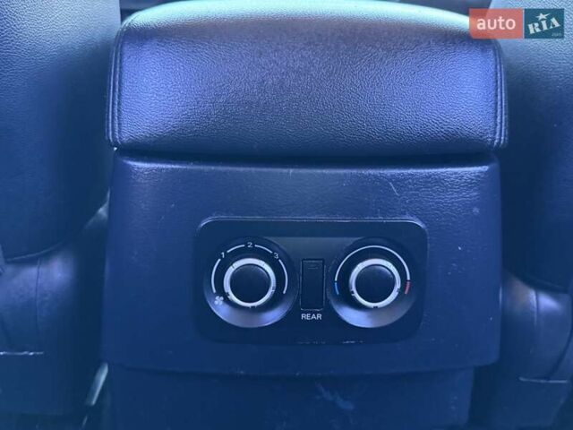 Бежевый Мицубиси Паджеро, объемом двигателя 3 л и пробегом 208 тыс. км за 10300 $, фото 79 на Automoto.ua