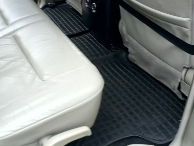 Бежевий Міцубісі Паджеро, об'ємом двигуна 3.2 л та пробігом 187 тис. км за 14200 $, фото 12 на Automoto.ua