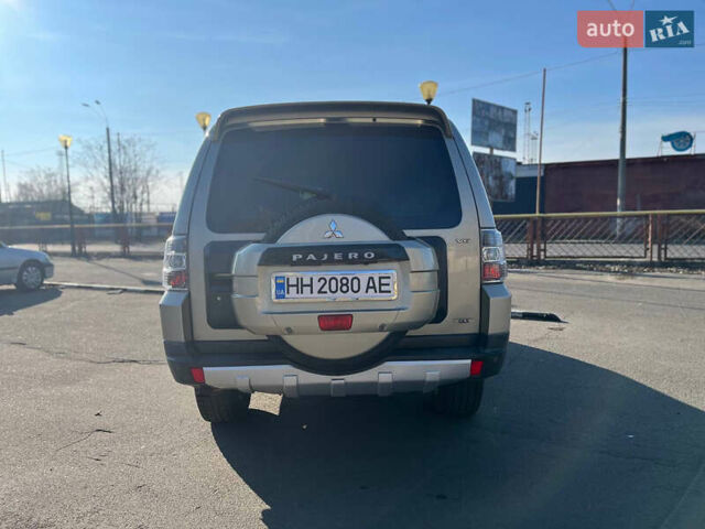 Бежевый Мицубиси Паджеро, объемом двигателя 2.97 л и пробегом 215 тыс. км за 10200 $, фото 6 на Automoto.ua