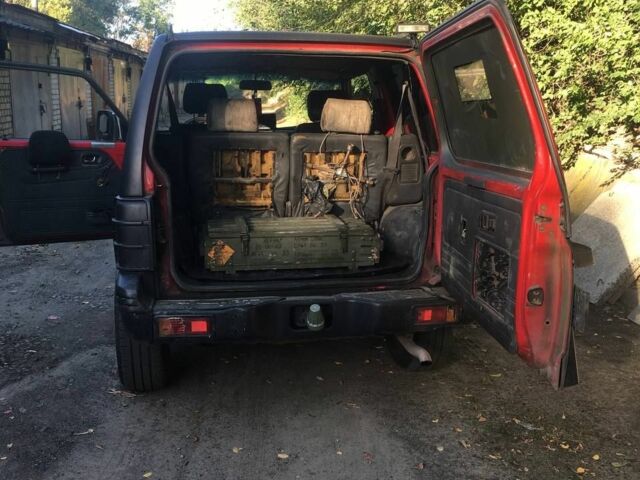 Чорний Міцубісі Паджеро, об'ємом двигуна 0 л та пробігом 180 тис. км за 3500 $, фото 1 на Automoto.ua