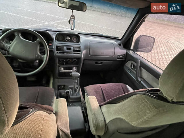 Черный Мицубиси Паджеро, объемом двигателя 2.84 л и пробегом 413 тыс. км за 7700 $, фото 8 на Automoto.ua