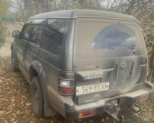 Чорний Міцубісі Паджеро, об'ємом двигуна 3.5 л та пробігом 265 тис. км за 3900 $, фото 3 на Automoto.ua