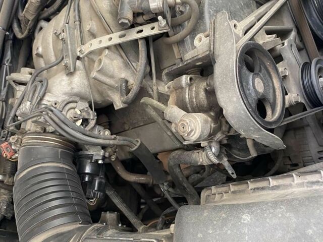 Чорний Міцубісі Паджеро, об'ємом двигуна 3.5 л та пробігом 350 тис. км за 4900 $, фото 8 на Automoto.ua