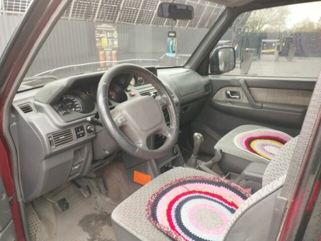 Черный Мицубиси Паджеро, объемом двигателя 2.8 л и пробегом 205 тыс. км за 5200 $, фото 4 на Automoto.ua