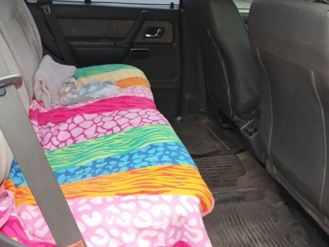 Черный Мицубиси Паджеро, объемом двигателя 2.8 л и пробегом 205 тыс. км за 5200 $, фото 6 на Automoto.ua