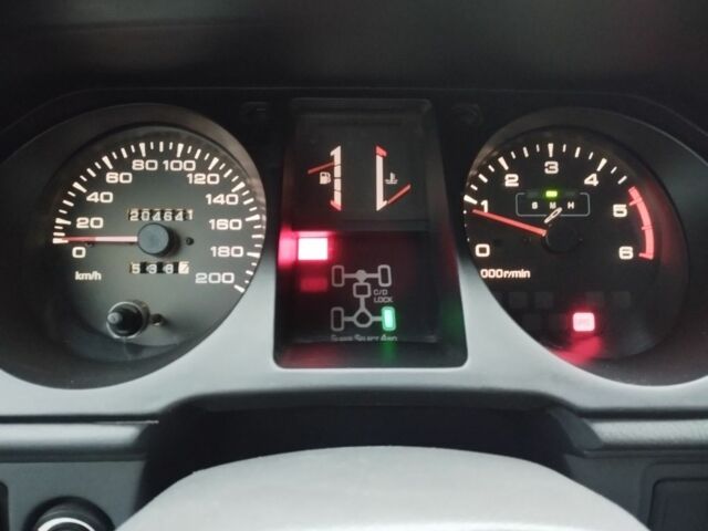 Черный Мицубиси Паджеро, объемом двигателя 2.8 л и пробегом 205 тыс. км за 5200 $, фото 9 на Automoto.ua