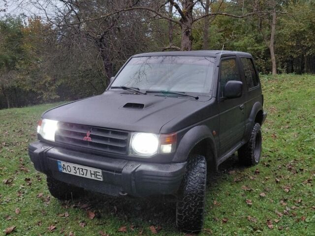 Чорний Міцубісі Паджеро, об'ємом двигуна 2.8 л та пробігом 222 тис. км за 6555 $, фото 6 на Automoto.ua