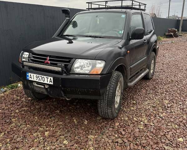 Чорний Міцубісі Паджеро, об'ємом двигуна 3.2 л та пробігом 100 тис. км за 11200 $, фото 1 на Automoto.ua