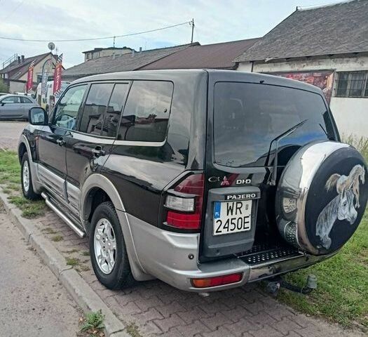 Чорний Міцубісі Паджеро, об'ємом двигуна 3.2 л та пробігом 300 тис. км за 1797 $, фото 2 на Automoto.ua