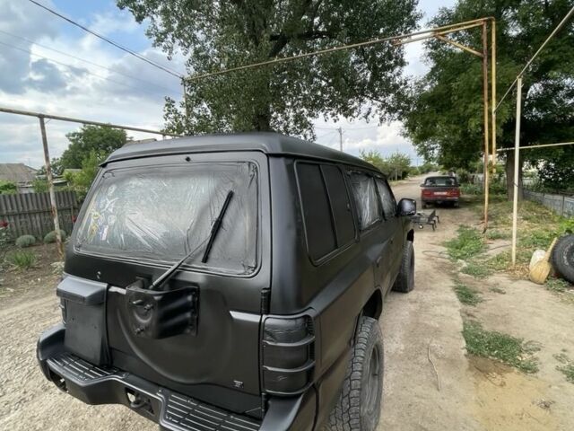 Чорний Міцубісі Паджеро, об'ємом двигуна 2.8 л та пробігом 300 тис. км за 2650 $, фото 5 на Automoto.ua