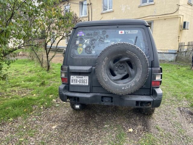 Чорний Міцубісі Паджеро, об'ємом двигуна 2.8 л та пробігом 300 тис. км за 2650 $, фото 2 на Automoto.ua