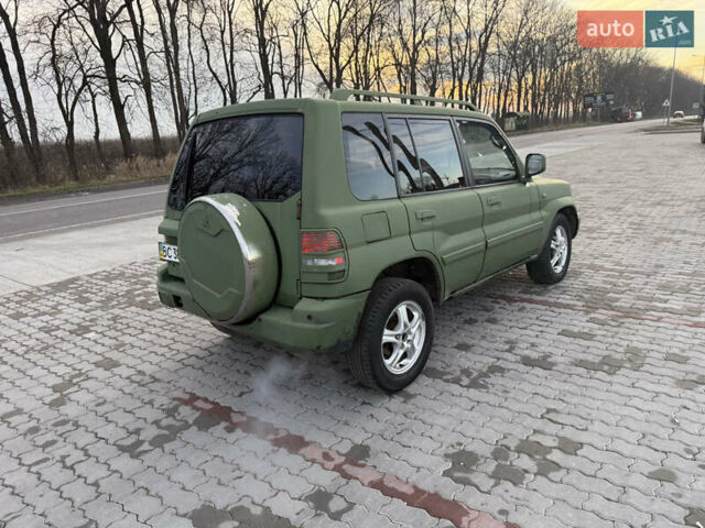 Черный Мицубиси Паджеро, объемом двигателя 2 л и пробегом 170 тыс. км за 2999 $, фото 9 на Automoto.ua