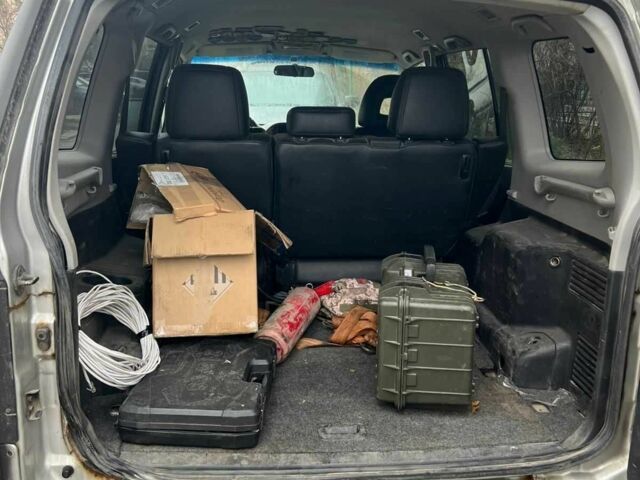 Черный Мицубиси Паджеро, объемом двигателя 3.2 л и пробегом 30 тыс. км за 4200 $, фото 1 на Automoto.ua