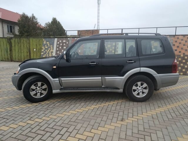 Чорний Міцубісі Паджеро, об'ємом двигуна 3.2 л та пробігом 202 тис. км за 4999 $, фото 7 на Automoto.ua