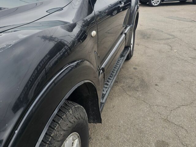 Черный Мицубиси Паджеро, объемом двигателя 0 л и пробегом 474 тыс. км за 8500 $, фото 2 на Automoto.ua