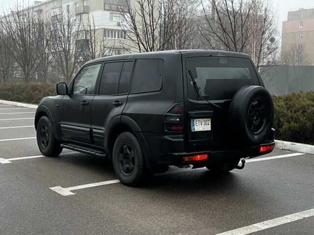 Чорний Міцубісі Паджеро, об'ємом двигуна 3.2 л та пробігом 580 тис. км за 4200 $, фото 5 на Automoto.ua