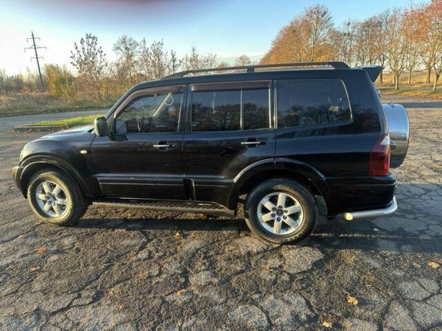 Чорний Міцубісі Паджеро, об'ємом двигуна 3.5 л та пробігом 236 тис. км за 6800 $, фото 2 на Automoto.ua