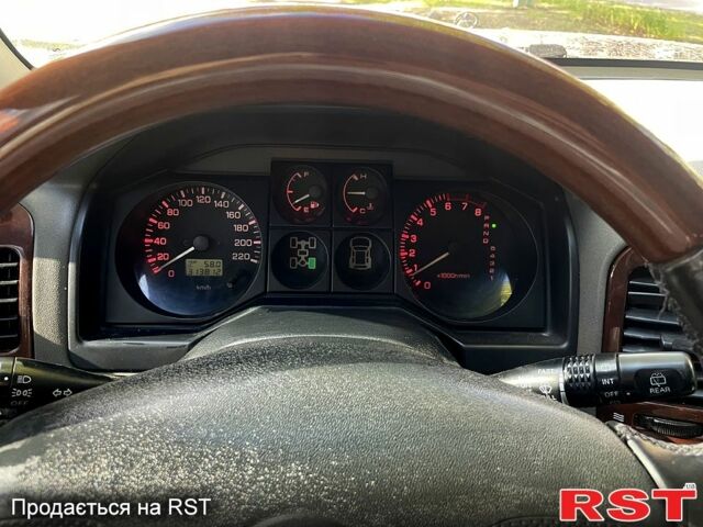 Черный Мицубиси Паджеро, объемом двигателя 3.5 л и пробегом 314 тыс. км за 7247 $, фото 9 на Automoto.ua