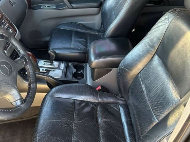 Чорний Міцубісі Паджеро, об'ємом двигуна 3.5 л та пробігом 236 тис. км за 6800 $, фото 10 на Automoto.ua