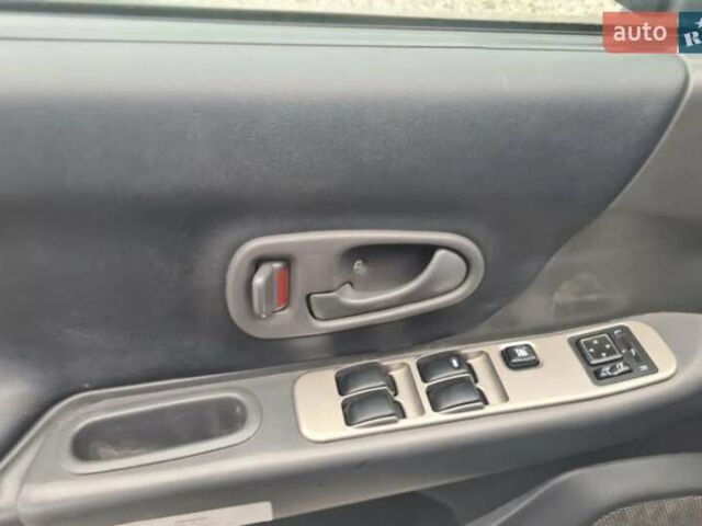 Черный Мицубиси Паджеро, объемом двигателя 3.5 л и пробегом 200 тыс. км за 3700 $, фото 13 на Automoto.ua