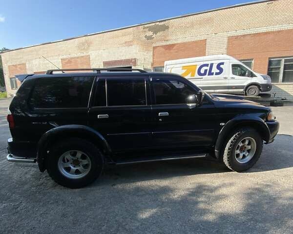 Чорний Міцубісі Паджеро, об'ємом двигуна 3 л та пробігом 276 тис. км за 8500 $, фото 6 на Automoto.ua