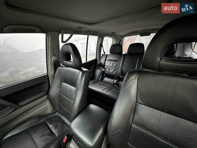 Чорний Міцубісі Паджеро, об'ємом двигуна 2.97 л та пробігом 228 тис. км за 8500 $, фото 7 на Automoto.ua