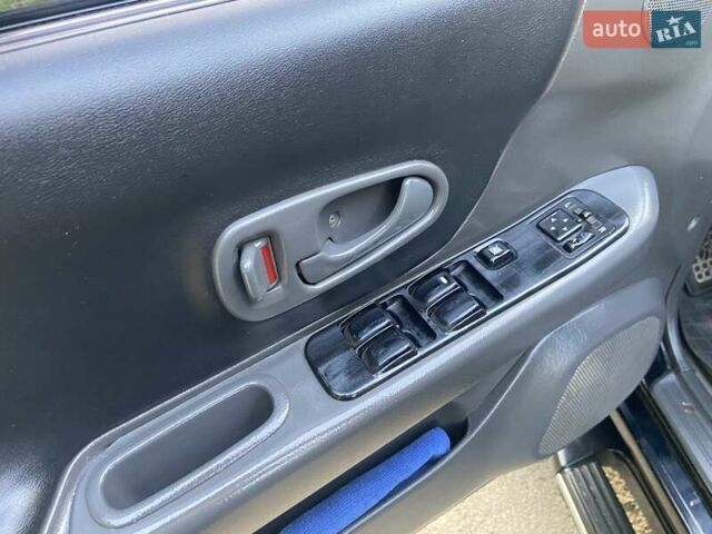 Чорний Міцубісі Паджеро, об'ємом двигуна 3 л та пробігом 276 тис. км за 8500 $, фото 16 на Automoto.ua