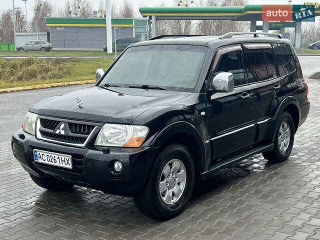 Черный Мицубиси Паджеро, объемом двигателя 2.97 л и пробегом 263 тыс. км за 7200 $, фото 12 на Automoto.ua