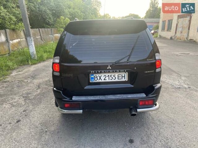 Чорний Міцубісі Паджеро, об'ємом двигуна 3 л та пробігом 276 тис. км за 8500 $, фото 24 на Automoto.ua