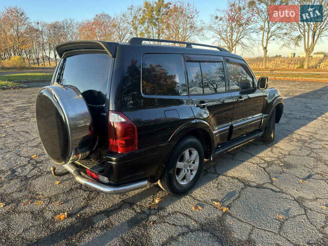 Чорний Міцубісі Паджеро, об'ємом двигуна 3.5 л та пробігом 236 тис. км за 6800 $, фото 6 на Automoto.ua