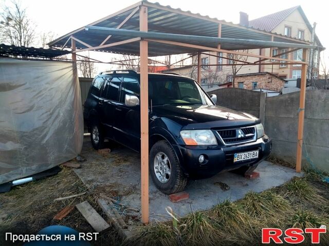 Чорний Міцубісі Паджеро, об'ємом двигуна 3 л та пробігом 244 тис. км за 7800 $, фото 4 на Automoto.ua