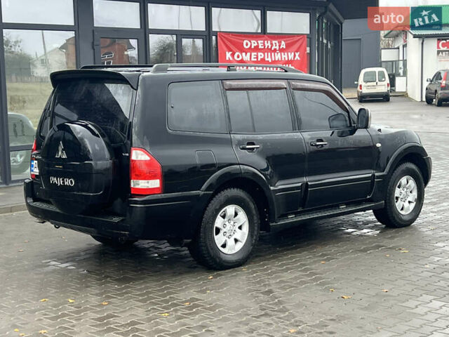 Черный Мицубиси Паджеро, объемом двигателя 2.97 л и пробегом 263 тыс. км за 7200 $, фото 4 на Automoto.ua