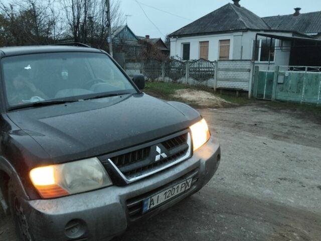 Черный Мицубиси Паджеро, объемом двигателя 3.2 л и пробегом 3 тыс. км за 5600 $, фото 1 на Automoto.ua
