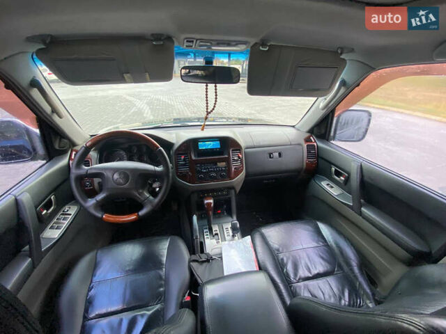 Черный Мицубиси Паджеро, объемом двигателя 2.97 л и пробегом 263 тыс. км за 7200 $, фото 15 на Automoto.ua