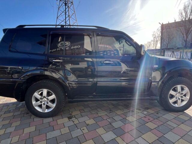 Черный Мицубиси Паджеро, объемом двигателя 3 л и пробегом 287 тыс. км за 8800 $, фото 6 на Automoto.ua