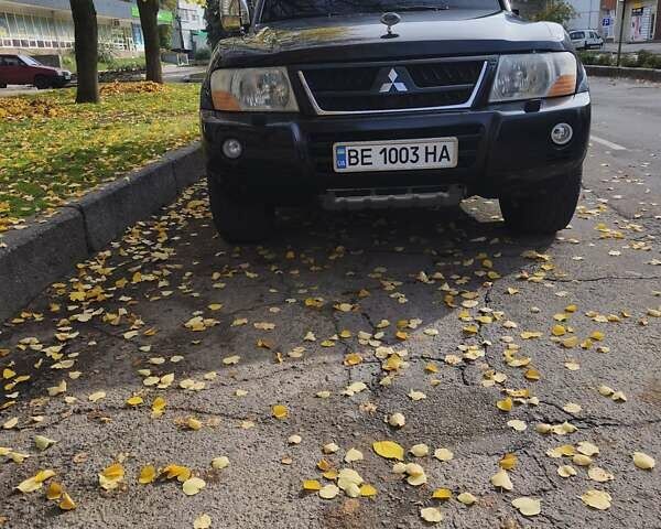 Черный Мицубиси Паджеро, объемом двигателя 3 л и пробегом 268 тыс. км за 8500 $, фото 9 на Automoto.ua