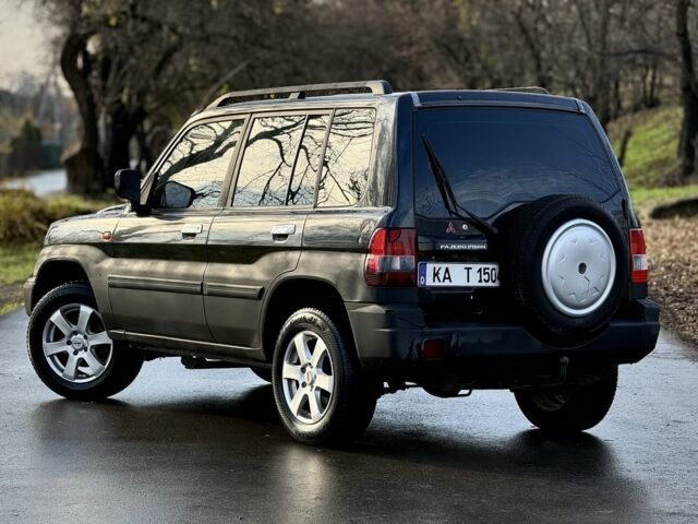 Черный Мицубиси Паджеро, объемом двигателя 2 л и пробегом 250 тыс. км за 3150 $, фото 8 на Automoto.ua