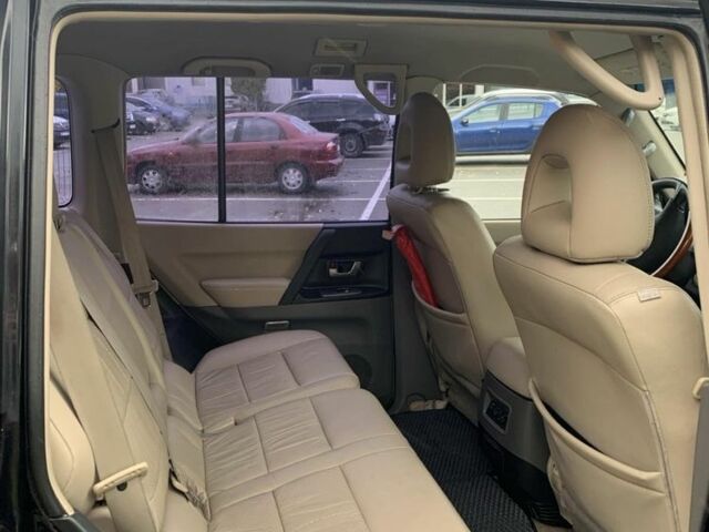 Міцубісі Паджеро 2005 у Києві на Automoto.ua Чорний Міцубісі Паджеро, об'ємом двигуна 3.5 л та пробігом 325 тис. км за 8500 $, фото 4 на Automoto.ua