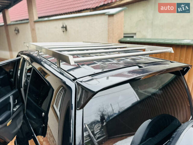 Черный Мицубиси Паджеро, объемом двигателя 3.2 л и пробегом 230 тыс. км за 10800 $, фото 144 на Automoto.ua